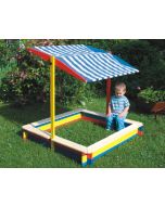 Sandkasten mit Absenkdach
