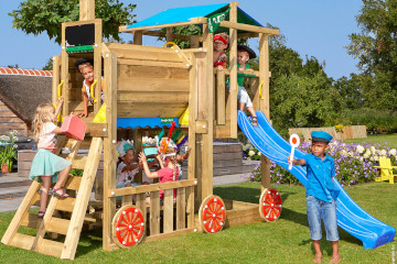 Spielturm